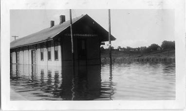 CrystalCityFloodDepot1940s.jpg